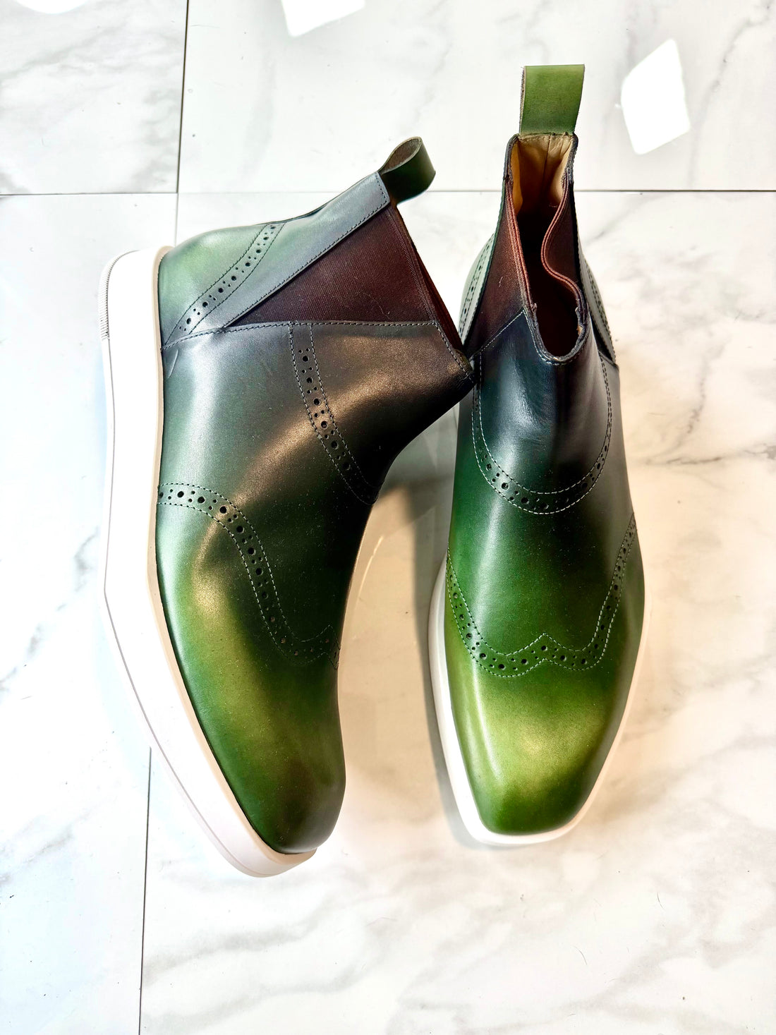 Broc wingtip Chelsea Sneaker